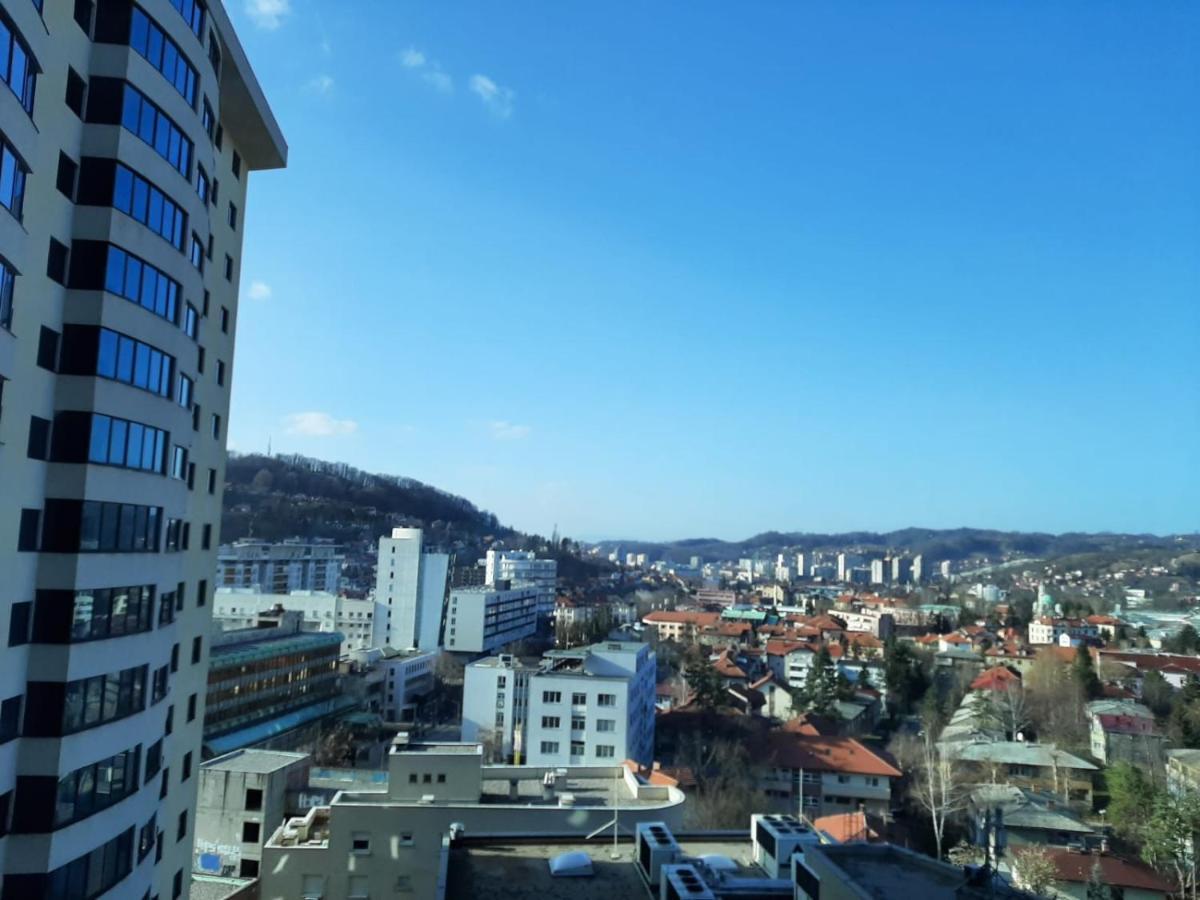 Bright, Modern & Cozy Apartment Тузла Екстер'єр фото